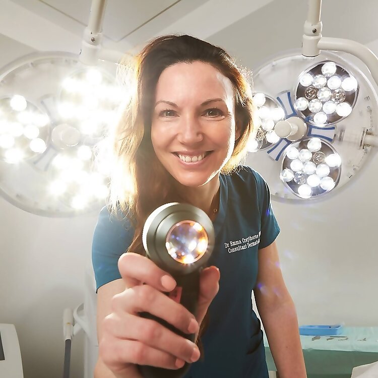 Dr Emma Craythorne