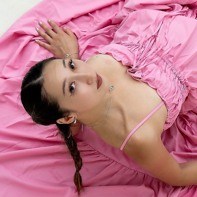 Fiona QM Wang