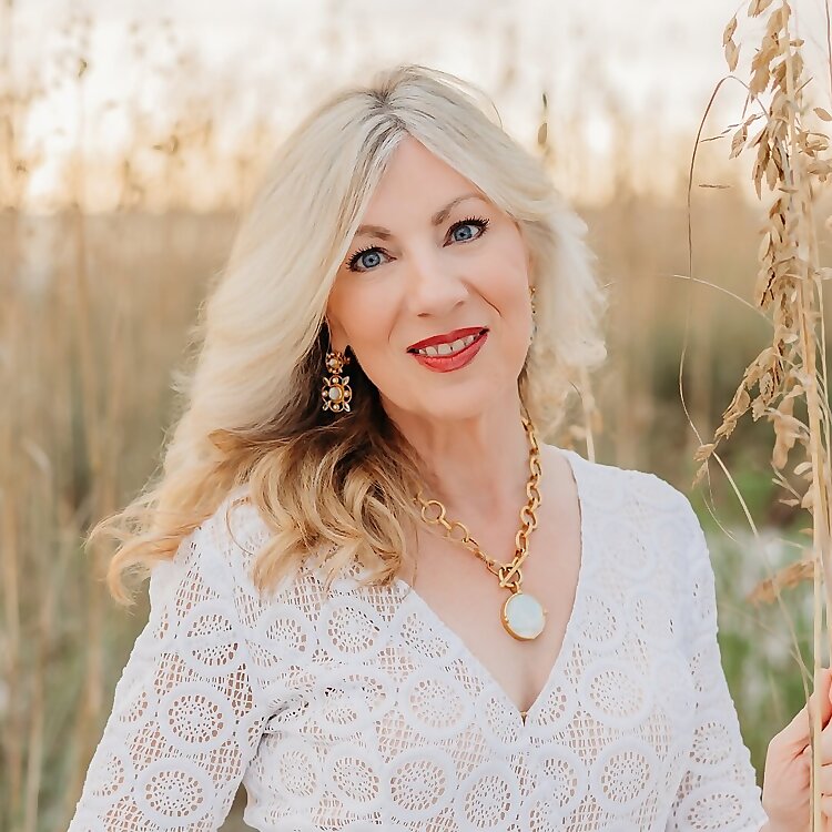 Suzanne Powers