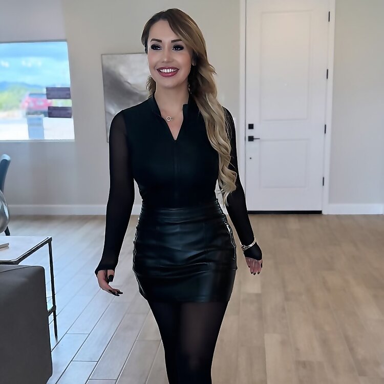 Jenn Pelayo