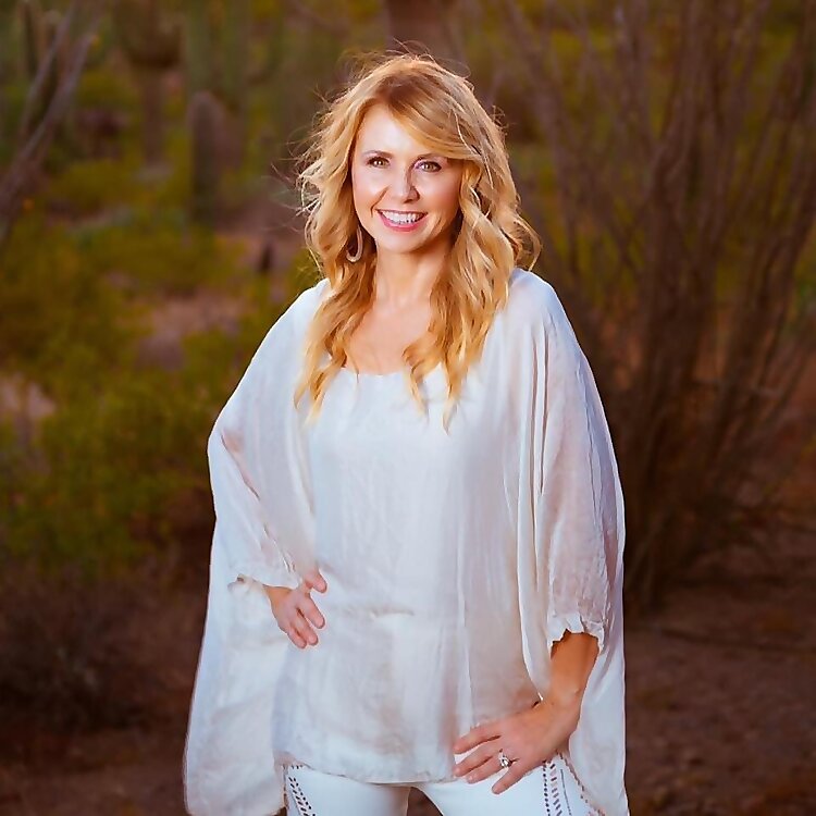 Lee Anne Savage