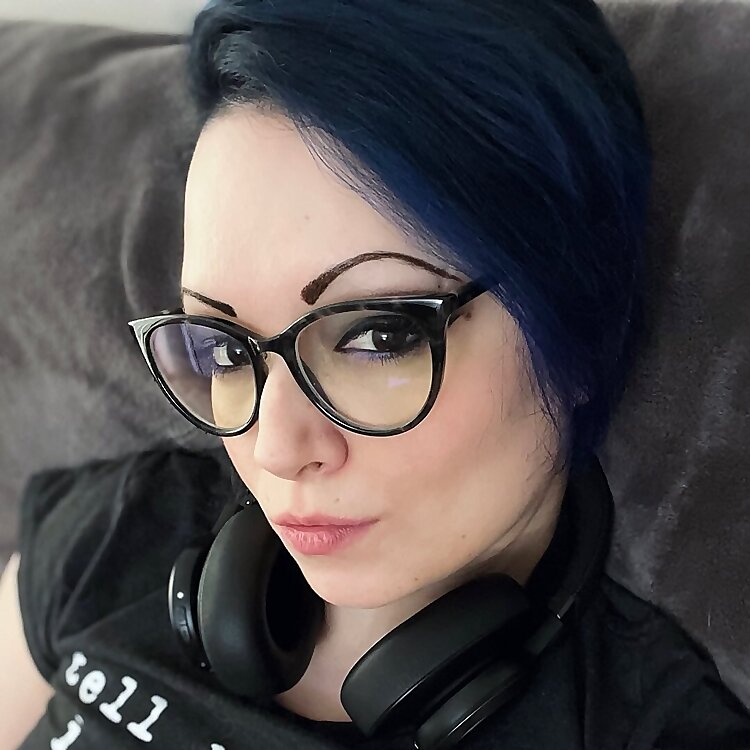 Blu Jess 