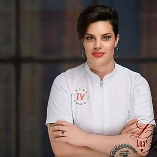 Ashley Brown