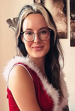 Lara Jenny