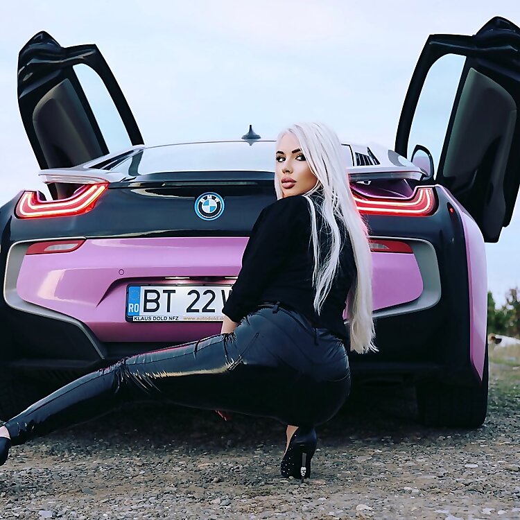 Sînziana Arhip Yanna