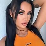 Selina Fox