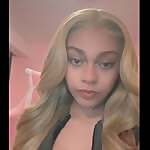Arionna T