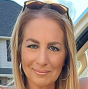 Danni Jones