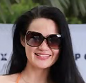 Sara Bee