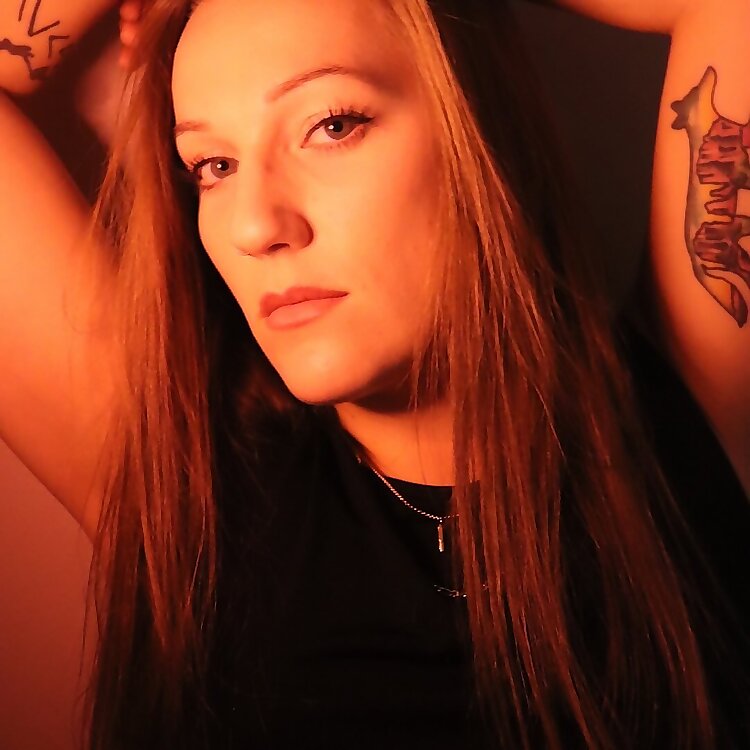 Annemarie Jo
