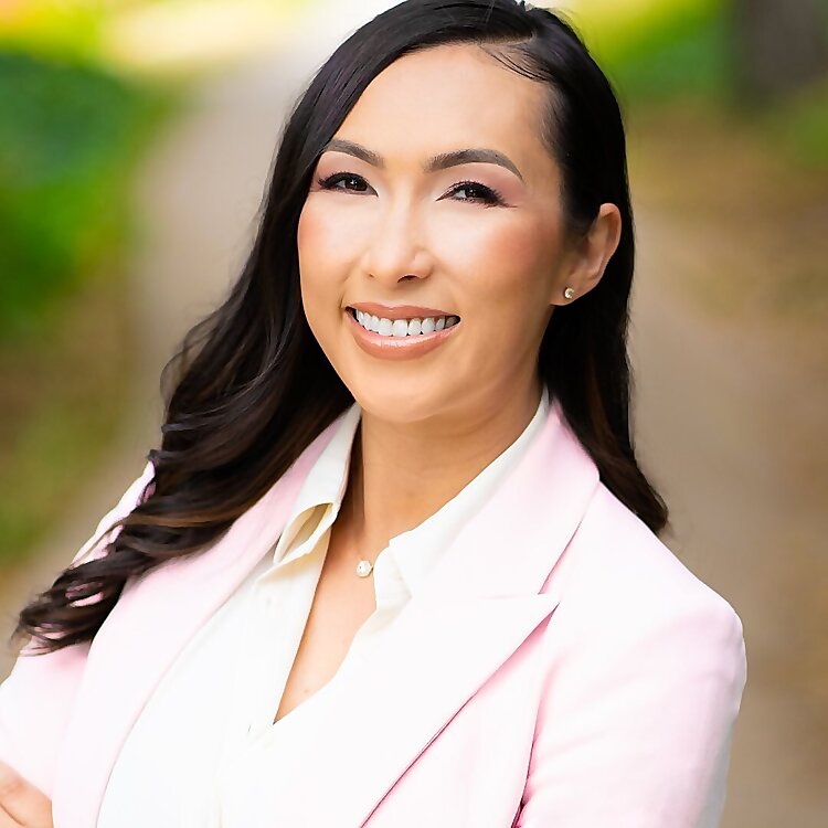 Jennie Vannavong Nguyen