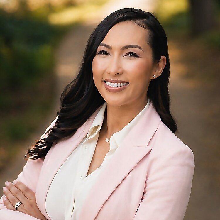 Jennie Vannavong Nguyen