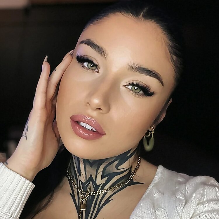 Andee 