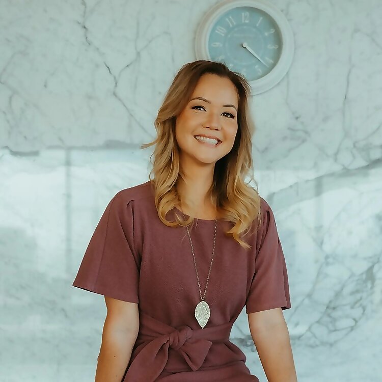 Jennifer Peele
