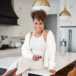 Zuri J Hunter