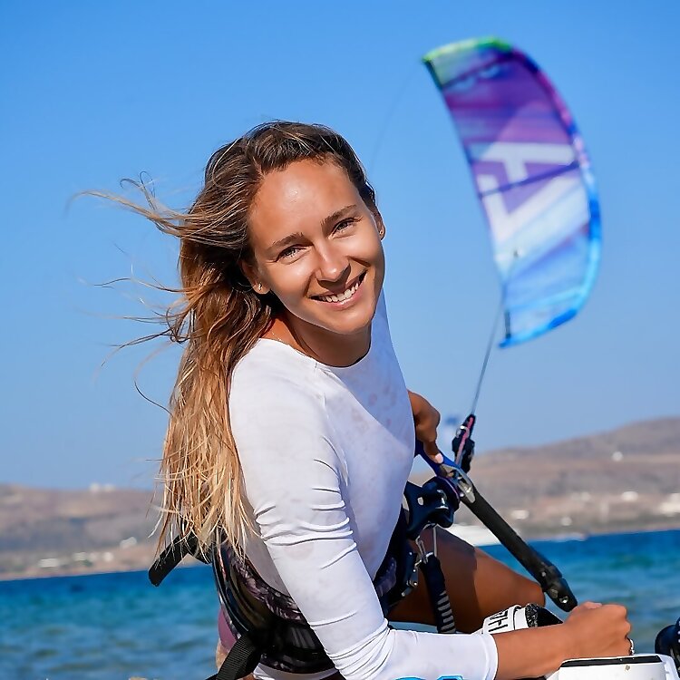 Lucia Pele 