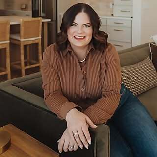 Solveig Schroerlucke 