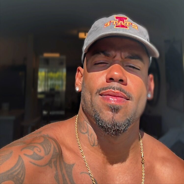 Raymond Souza