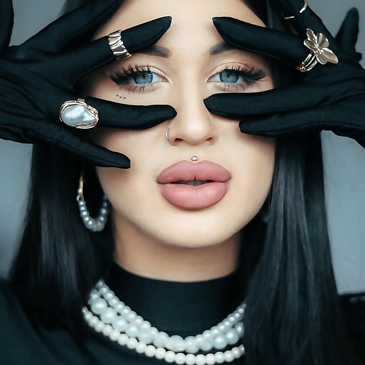 Izabella Hircakova