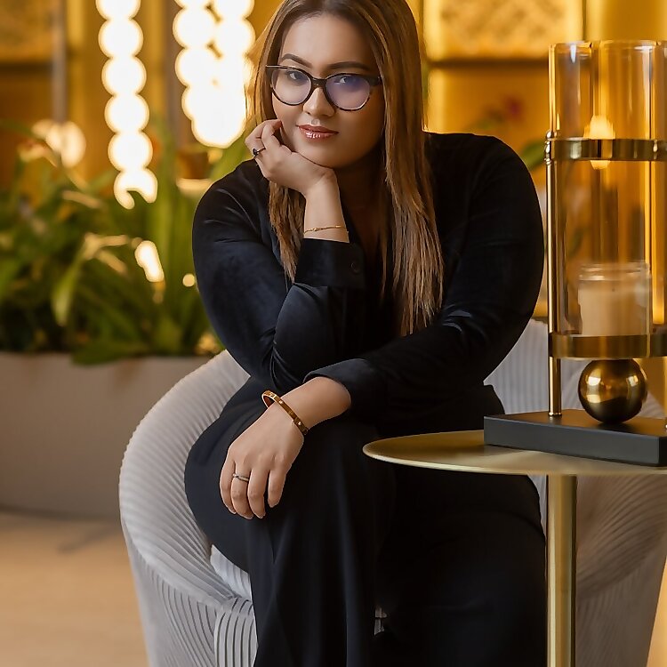 Dina Ali