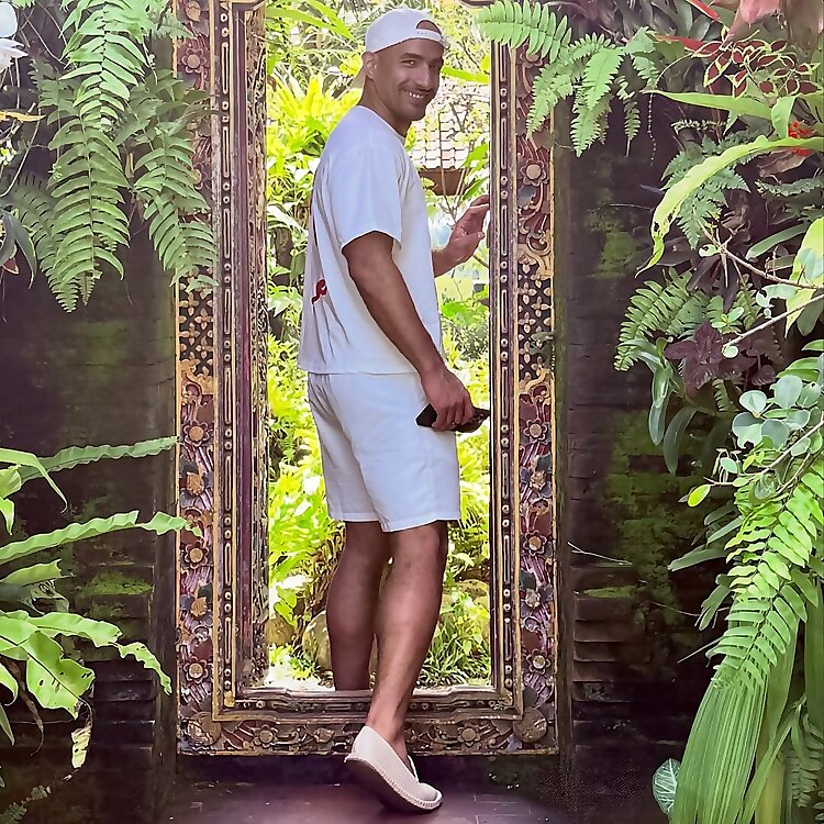 Eddie Martinez