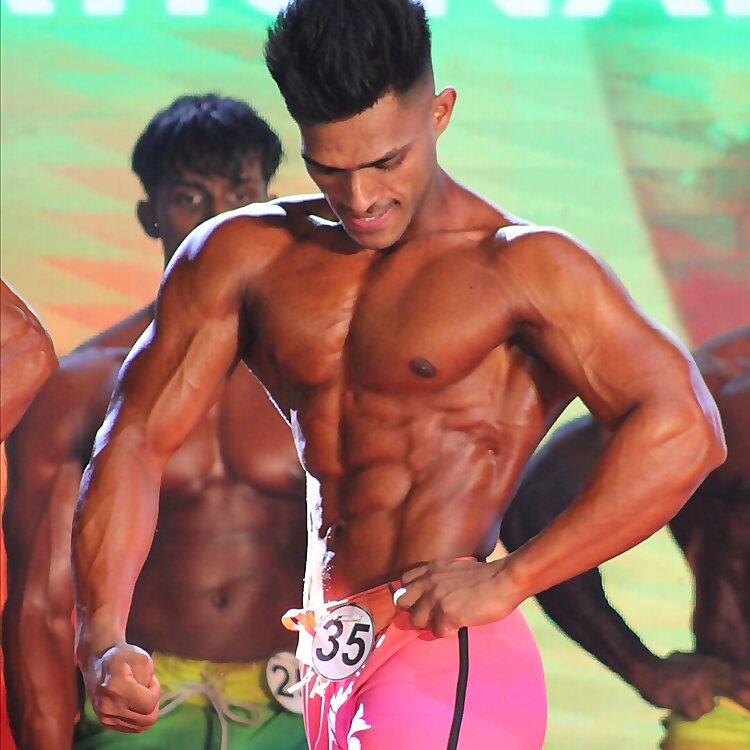 Nilesh Tharuka Bandara