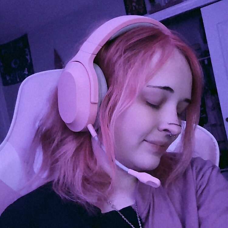 Arin Knox