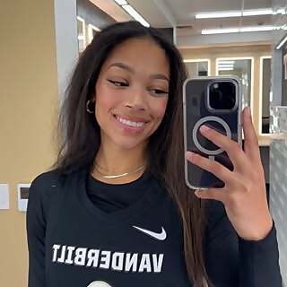 Jada Brown