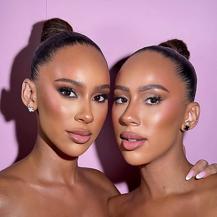 Shanae & Renae Nel