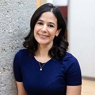 Dr Amanda Selk