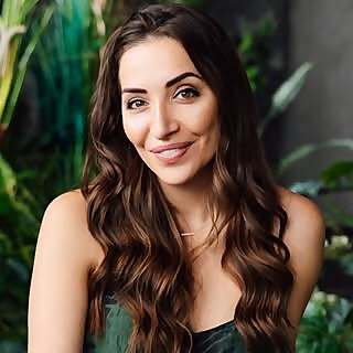 Dr. Erica Grenci