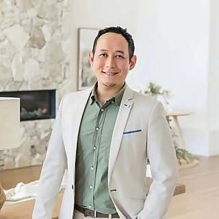 John Santos