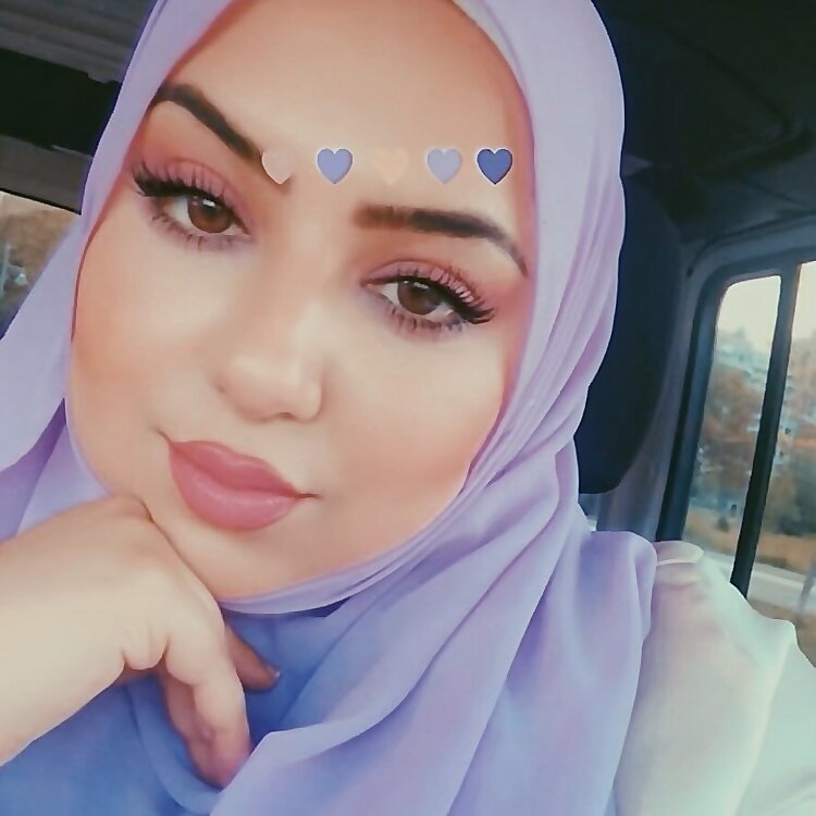 hungriihijabii
