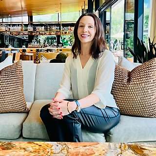 Lindsey Ehrlicher Styles