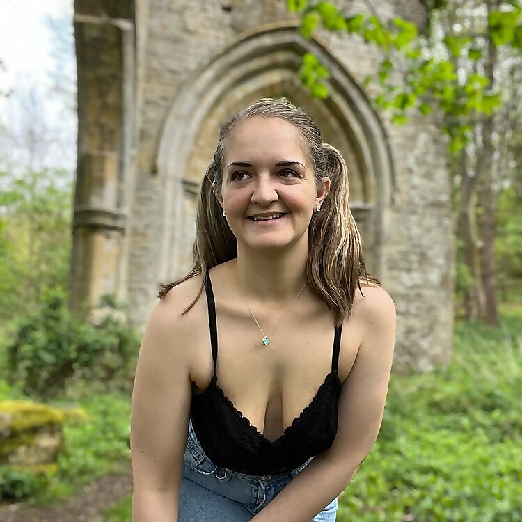 Laura Elizabeth Diana