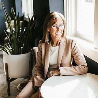 Danny & Dawn Thompson