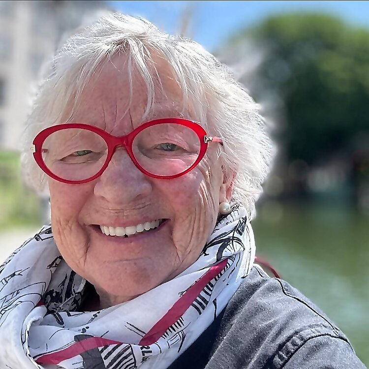 Vivienne Truran
