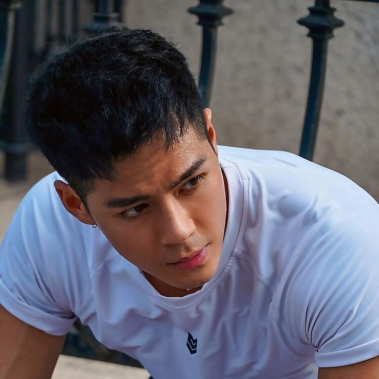 Nguyen Hoang Viet