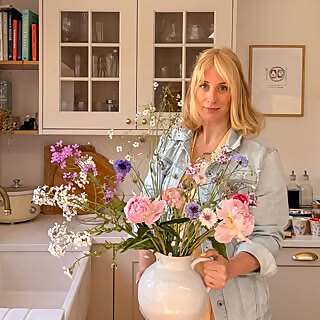 Vicky Burton