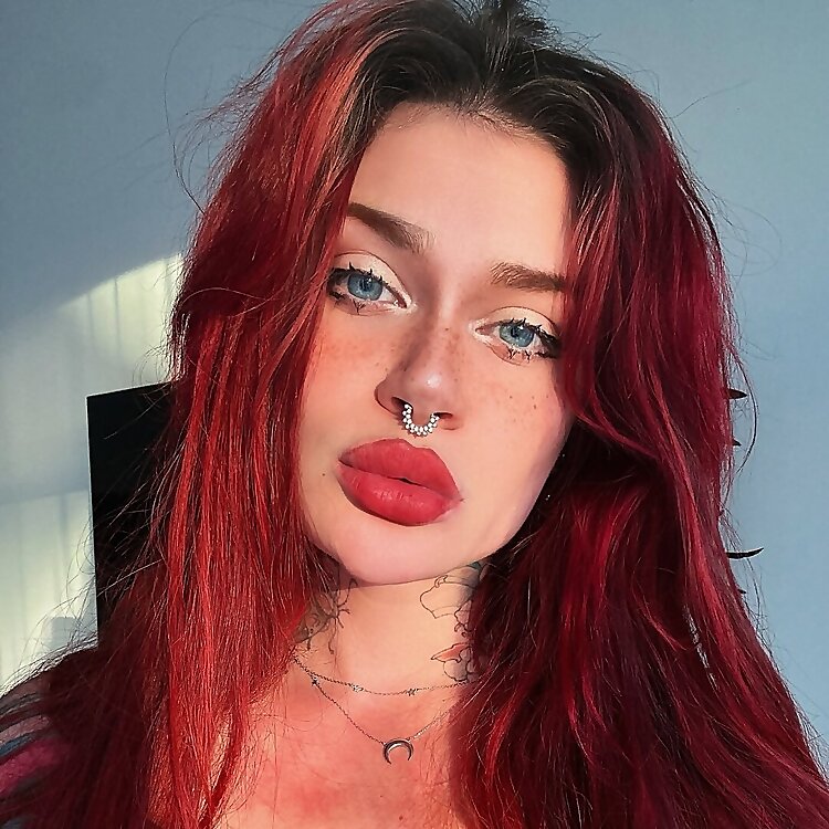 Vikki 