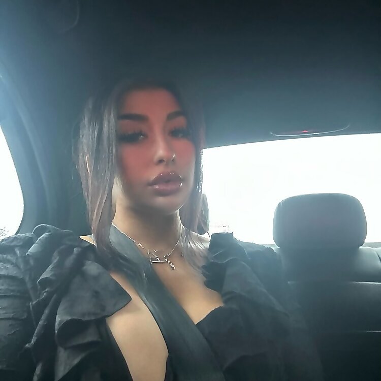 Yas 
