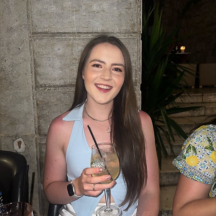Chloe Howell