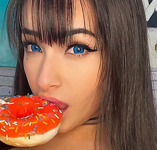Emanuelly Raquel ? Brazilian Fantasy