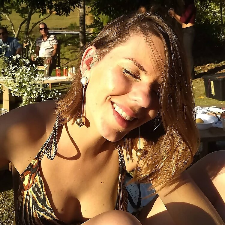 Larissa Troyack