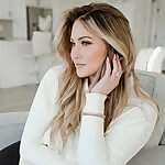 Lacey Cossette