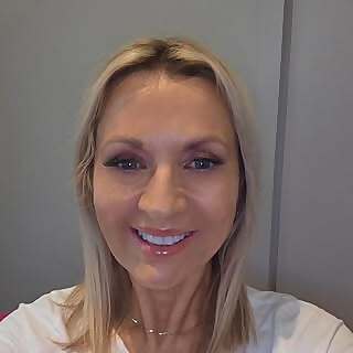 Leigh Catherine