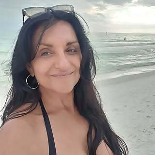 Sangeeta Sidhu-Robb