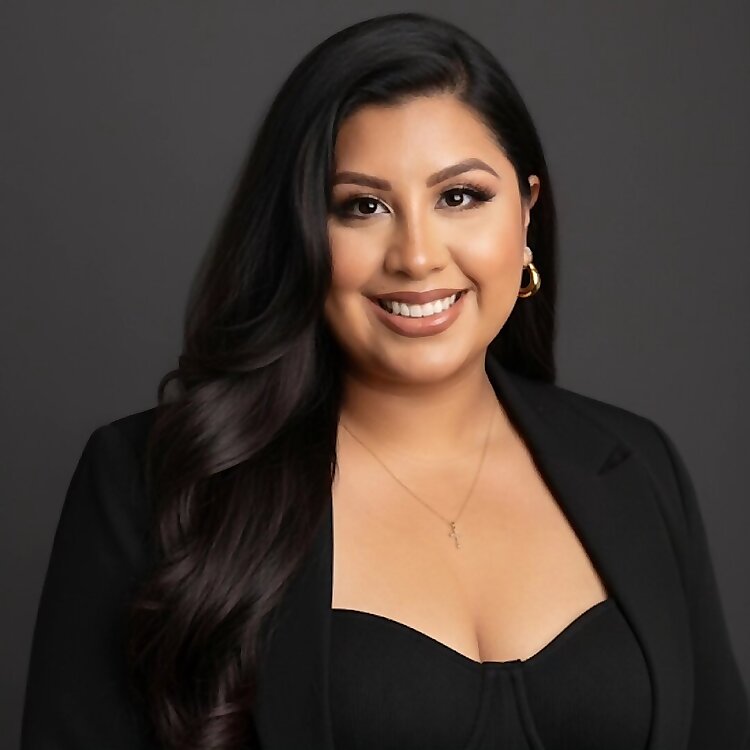 Stephanie Mendoza