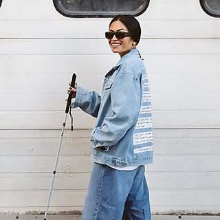 Mara Lauren Hutchinson