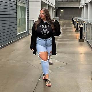 Devon Paige Oliveira